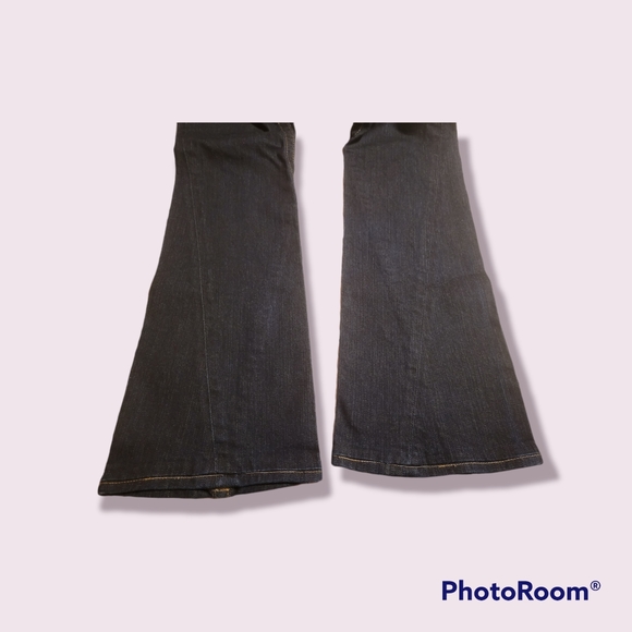 True religion #28 - Picture 3 of 7